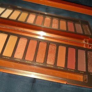 Urban decay pallet